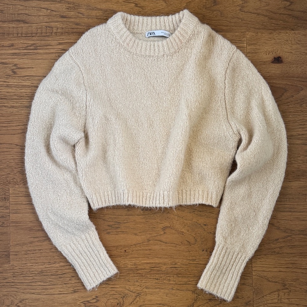 Zara Cream Crewneck Sweater